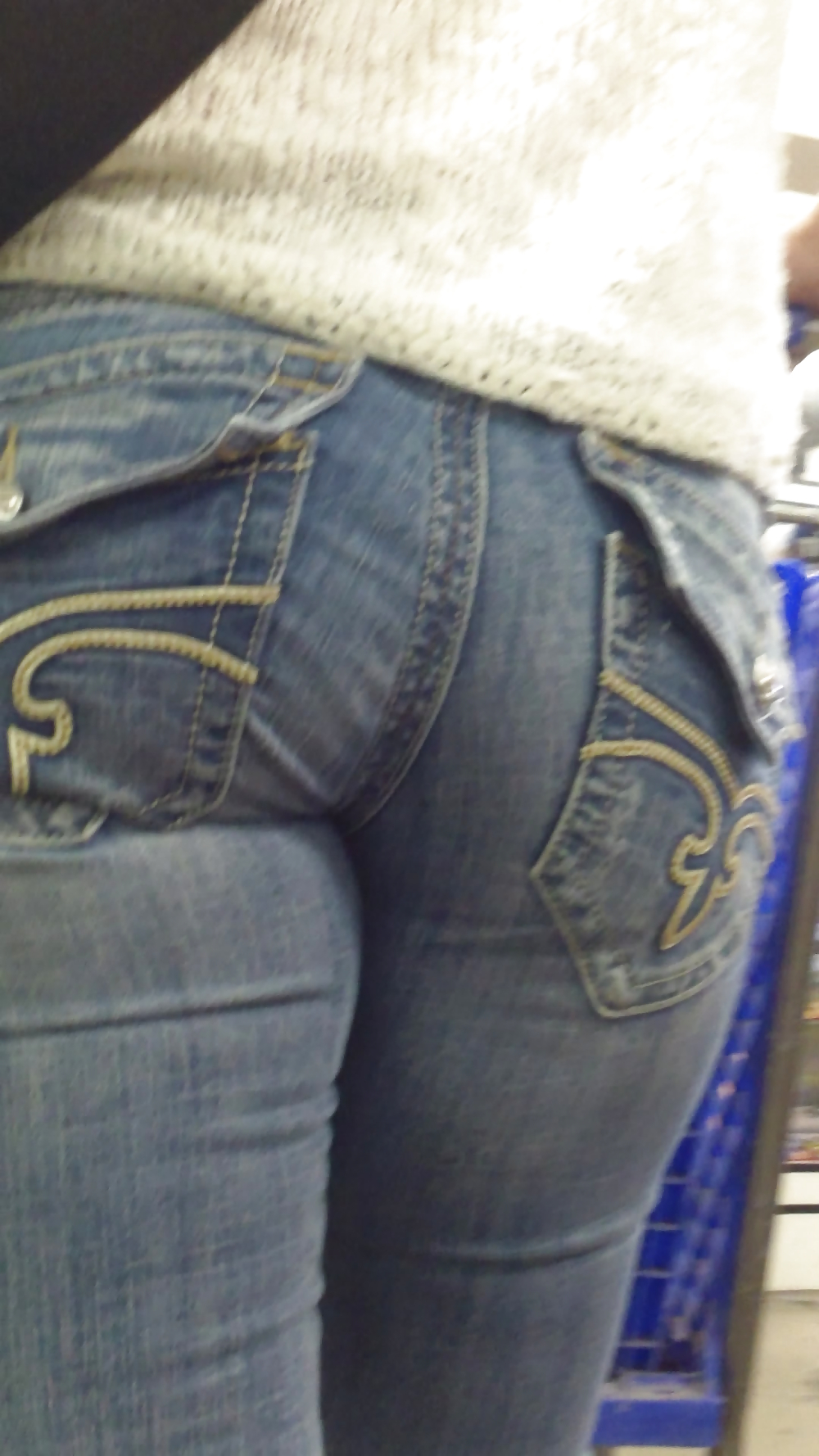 Popular teen girls butts & ass in jeans #21500912