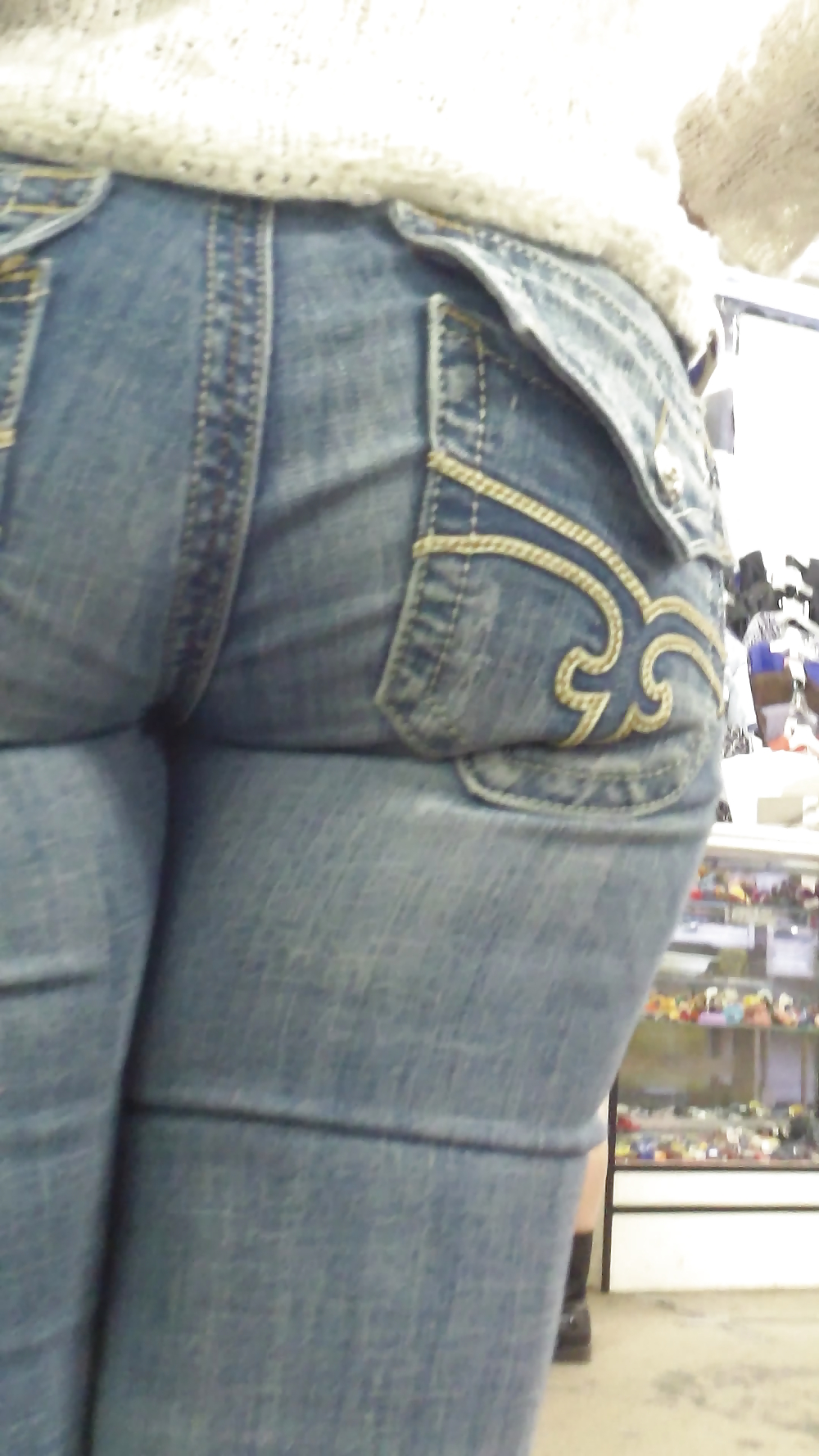 Popular teen girls butts & ass in jeans #21500962