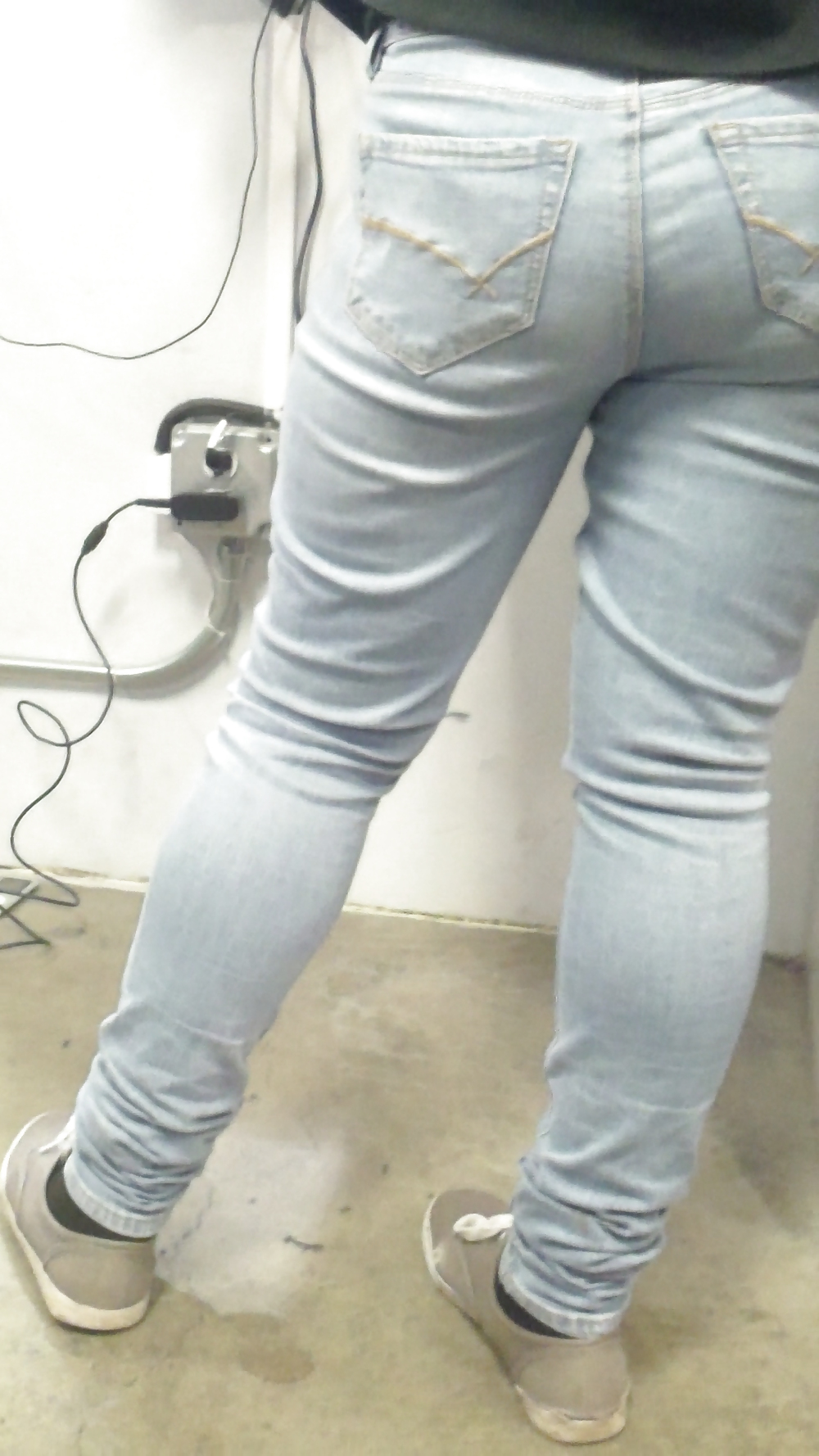 Popular teen girls butts & ass in jeans #21500981