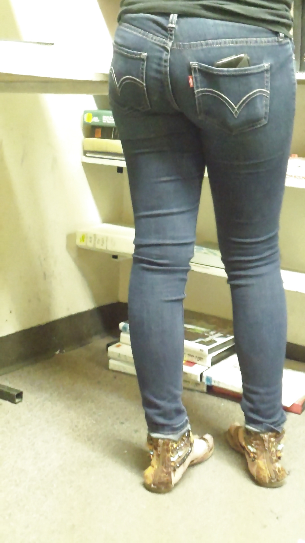 Popular teen girls butts & ass in jeans #21500999