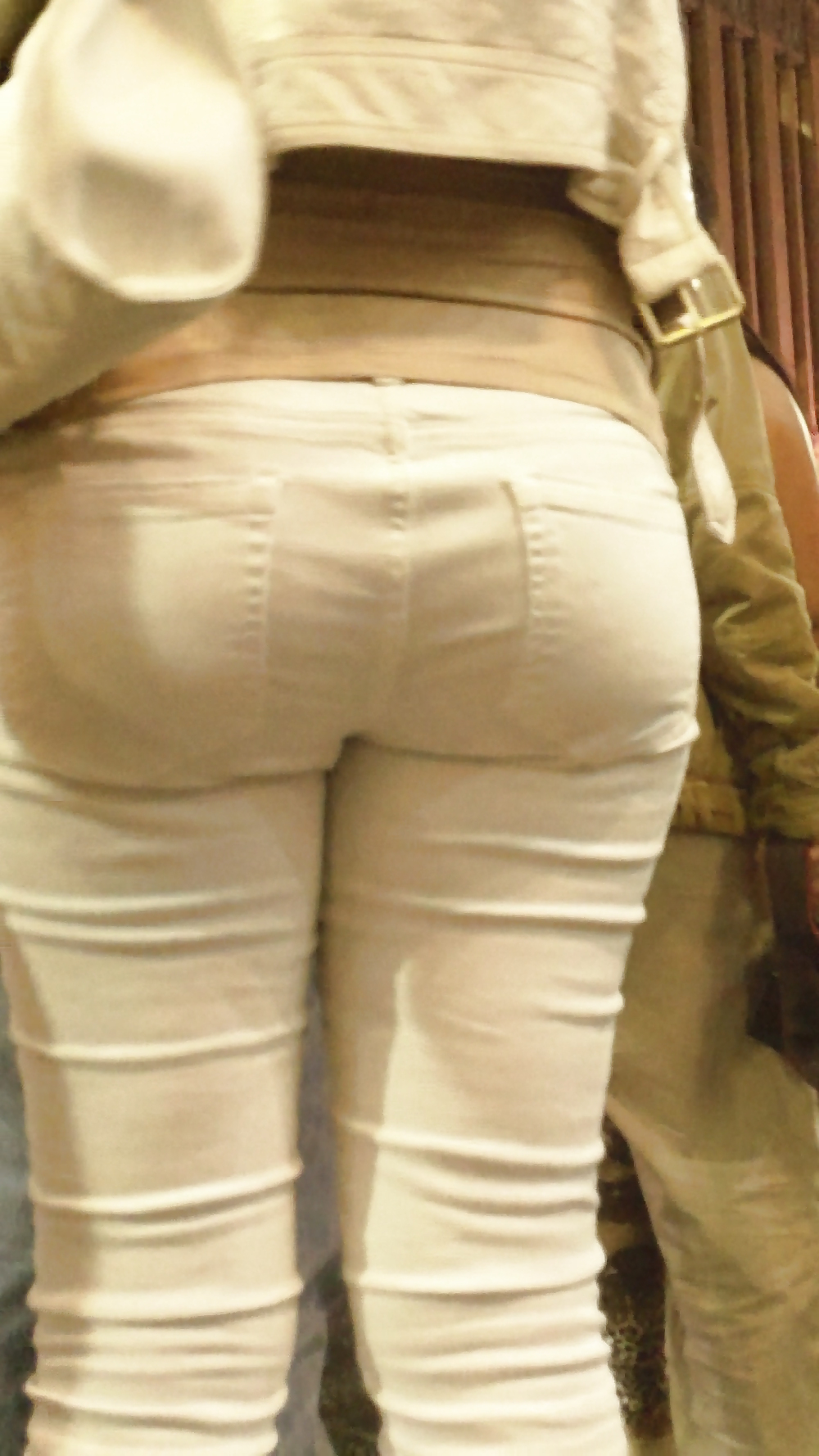 Popular teen girls butts & ass in jeans #21502232