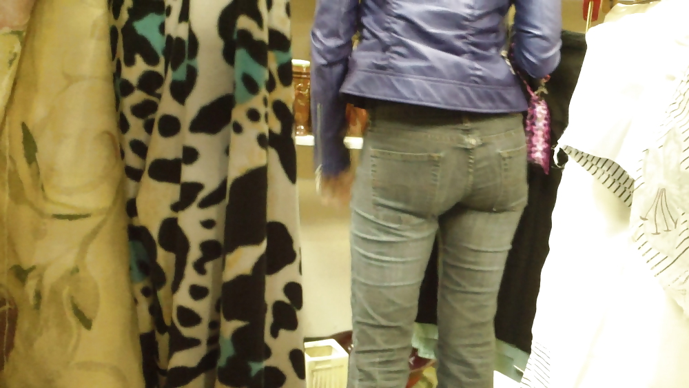 Popular teen girls butts & ass in jeans #21502305
