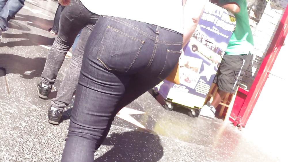 Popular teen girls butts & ass in jeans #21502657