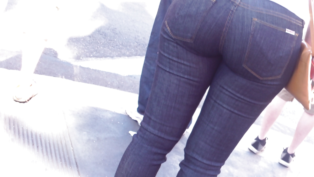 Popular teen girls butts & ass in jeans #21502898