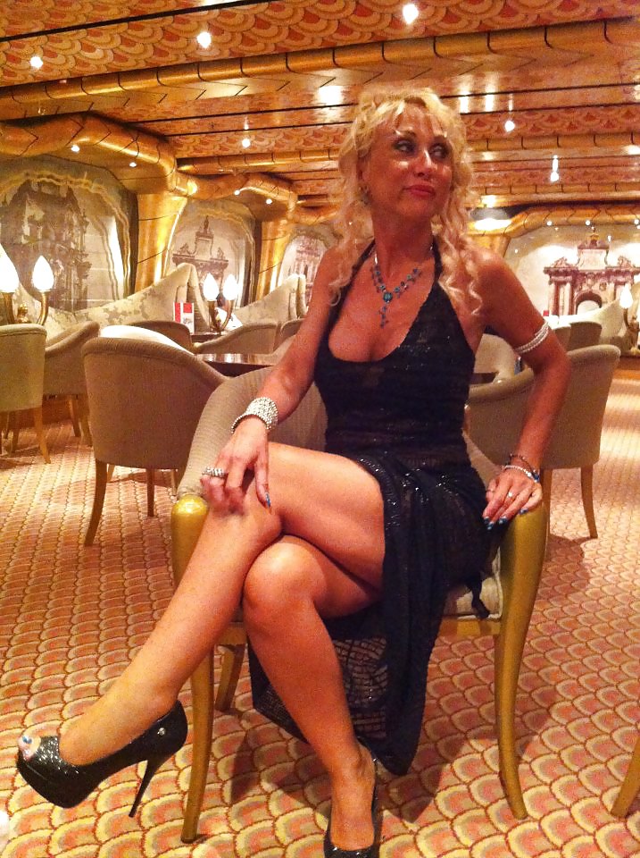 Ancora gnocca
 #18063536