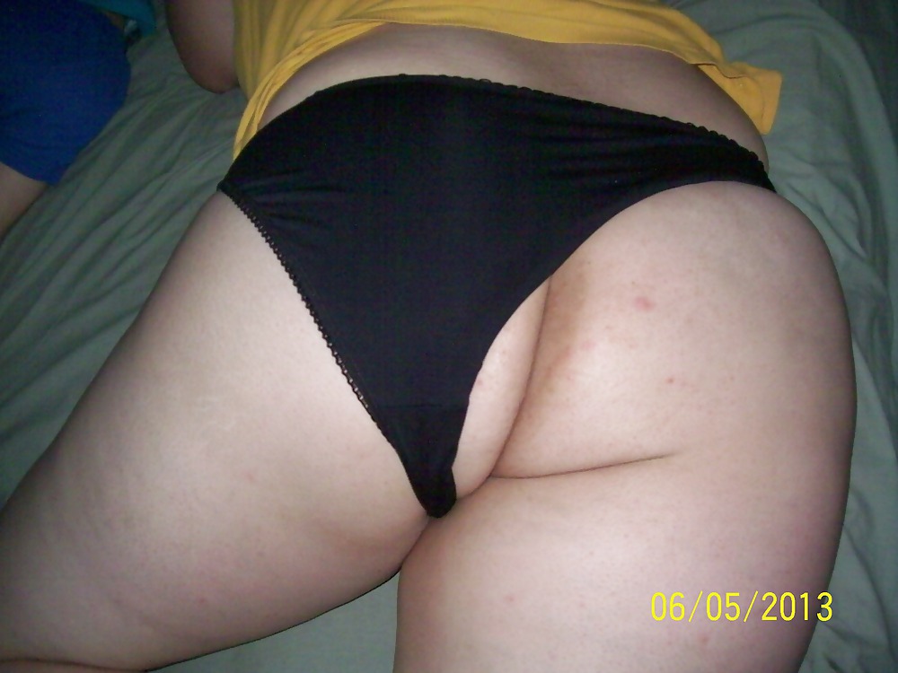 Por su colita
 #21157931