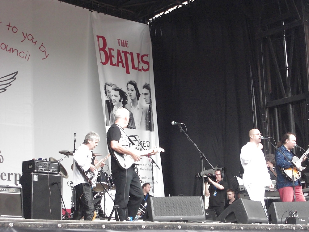 Beatles mathew st festival 2009 #637736