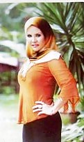 Malay wife #13550384