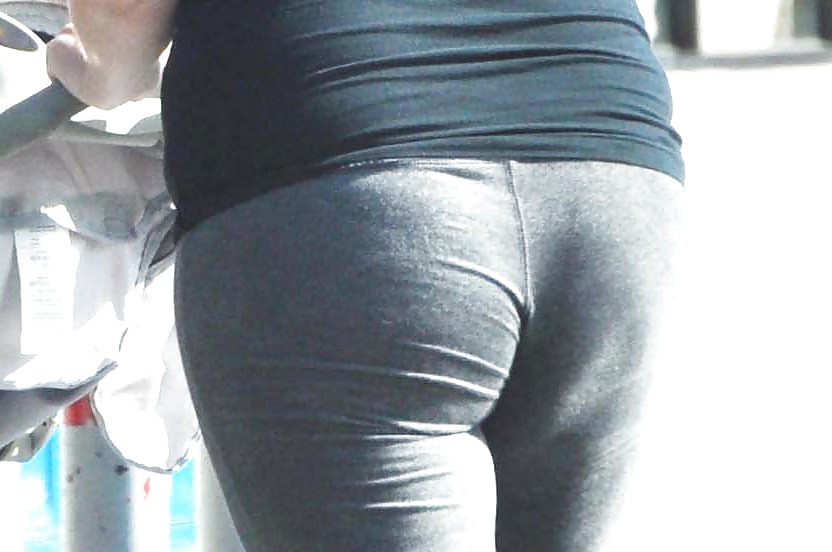 Chubby Butt in Yoga Pants #14504691