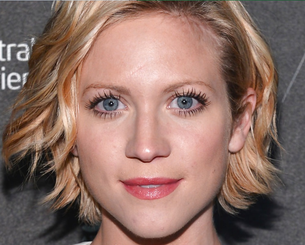 Brittany Snow #17940957