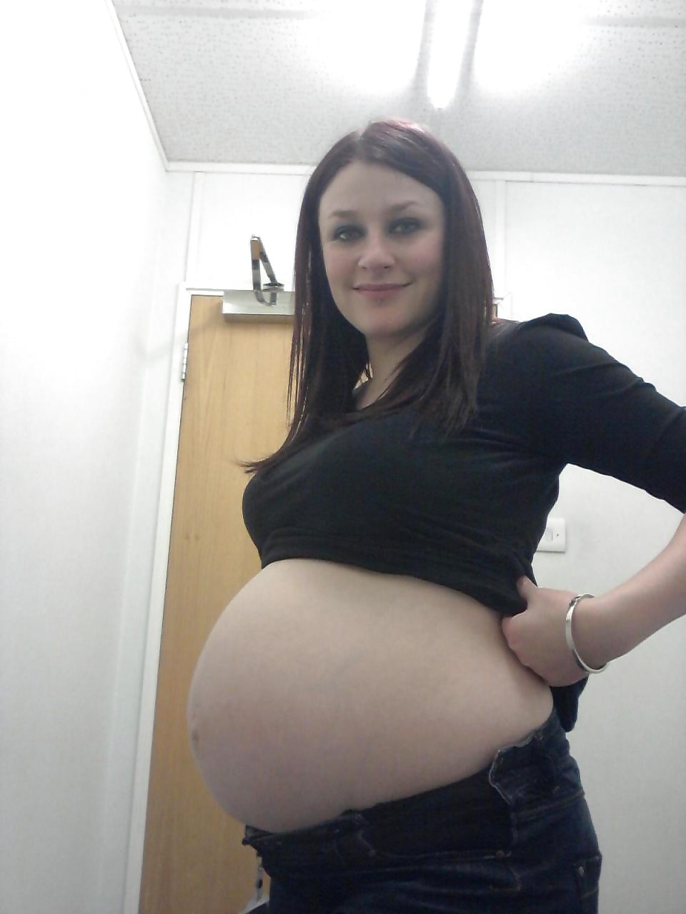 Sexy pregnant girls (showing belly) #21110328