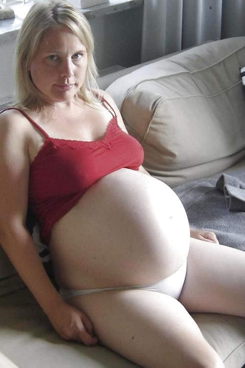Sexy pregnant girls (showing belly) #21110402
