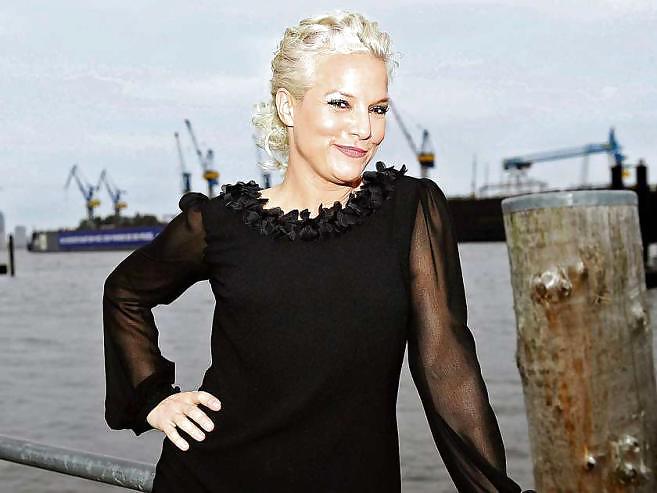 Ina Mueller #9596809