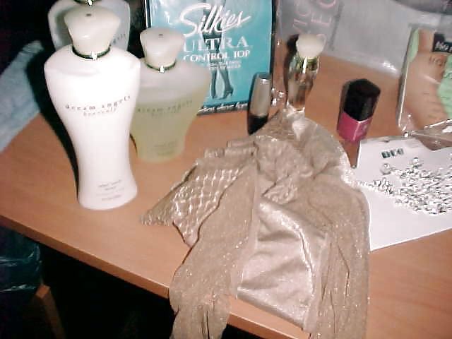 Nylons meiner Tante bei ihr zu hause...   #22309034