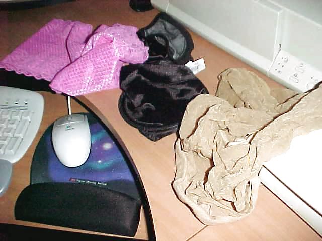 Nylons meiner Tante bei ihr zu hause...   #22309044