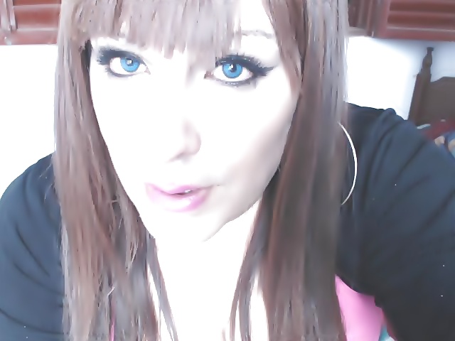 Veronik love
 #18864120