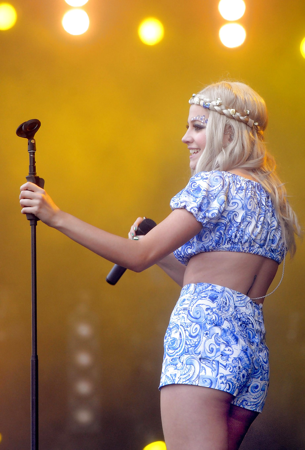 Beautiful Celebs to Wank to 3 #4139049