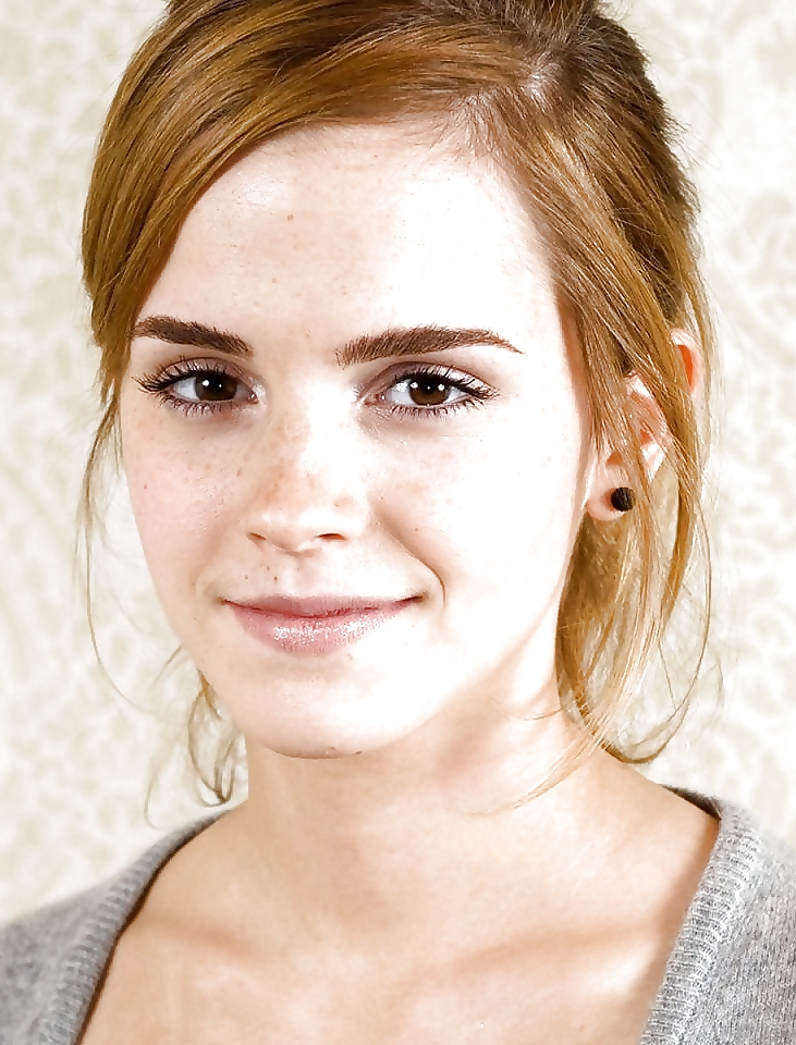 Cibles Cum Celeb: Emma Watson #14355199