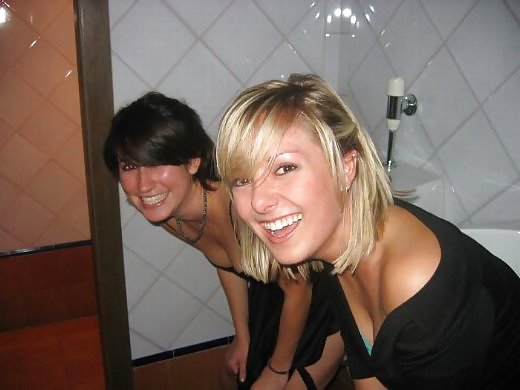 Girls using Men's Room - coolbudy #8159277