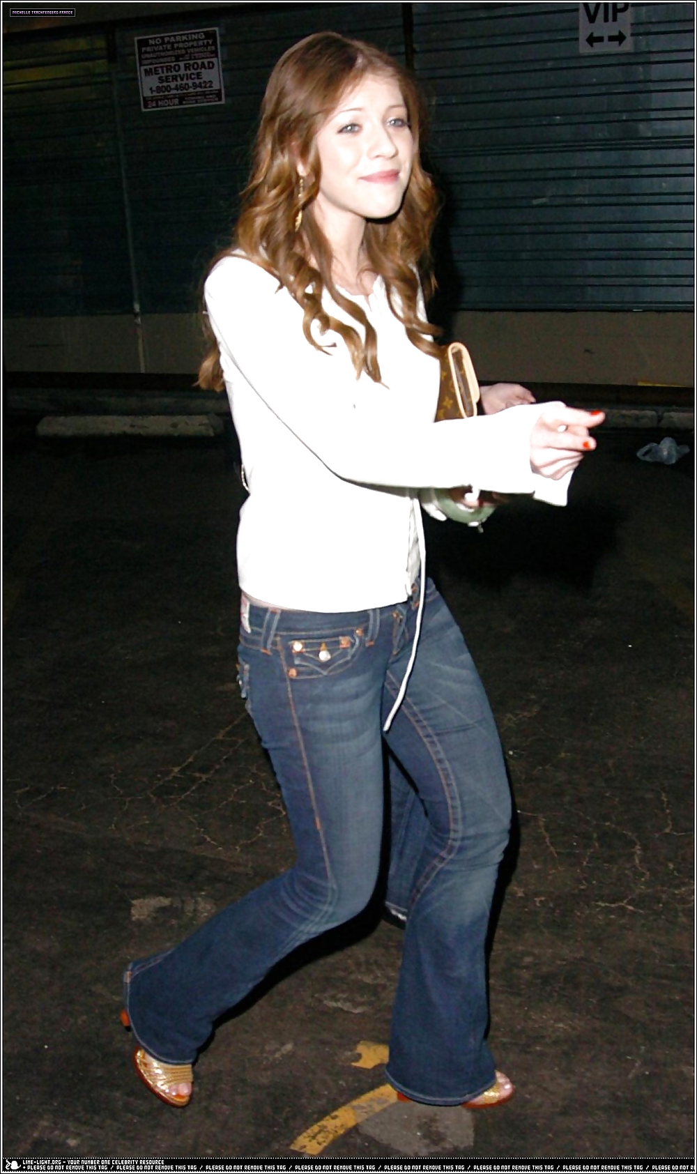 Michelle Trachtenberg - Tight JEANS, part 1 #8645369