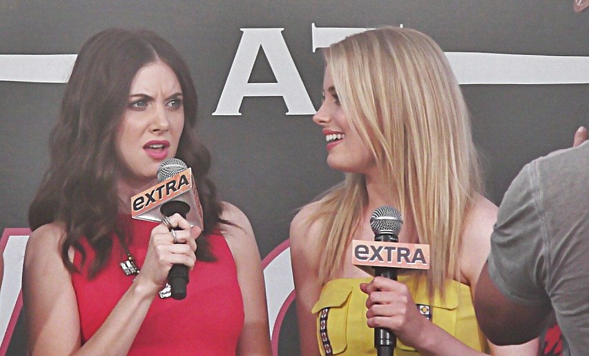 Community's Alison Brie and Gillian Jacobs mega collection #672279