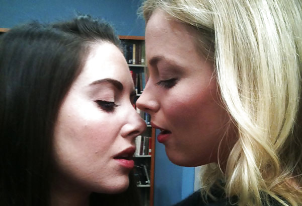 Community's Alison Brie and Gillian Jacobs mega collection #672324