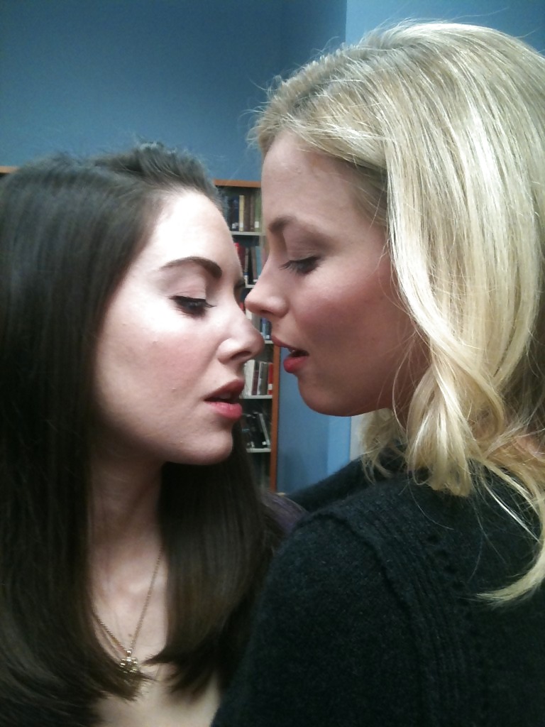 Community's Alison Brie and Gillian Jacobs mega collection #673730