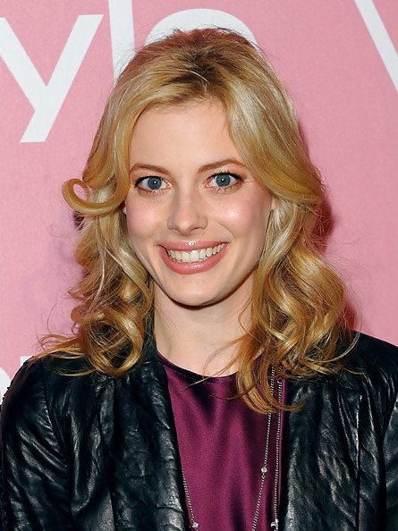 Community's Alison Brie and Gillian Jacobs mega collection #675821