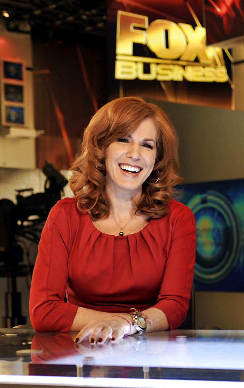Liz Claman anchor of The Fox  Commerce Network #9813671