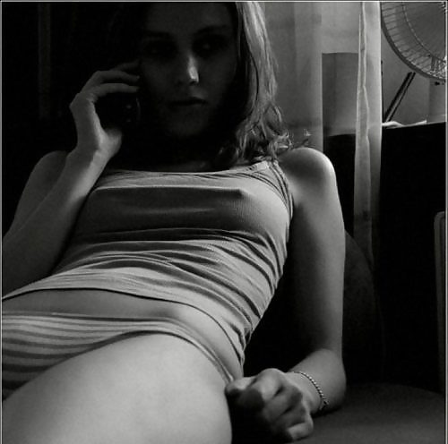 Monochrome pokies por troc
 #11642653