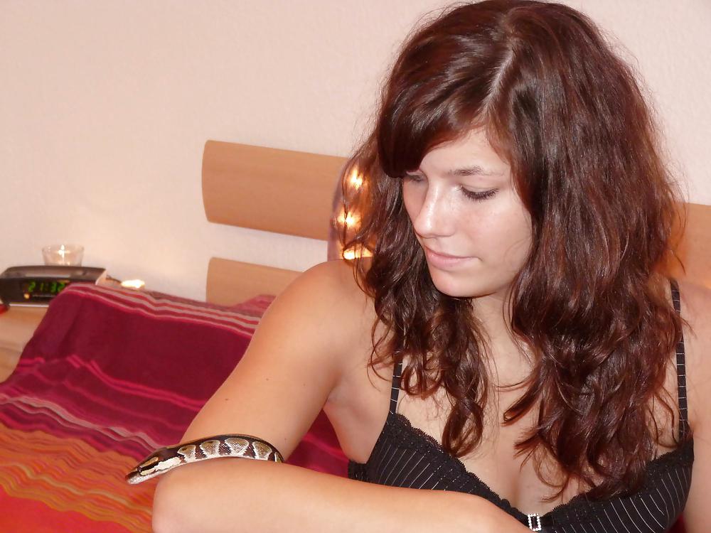 SNAKE BEAUTY #9869325