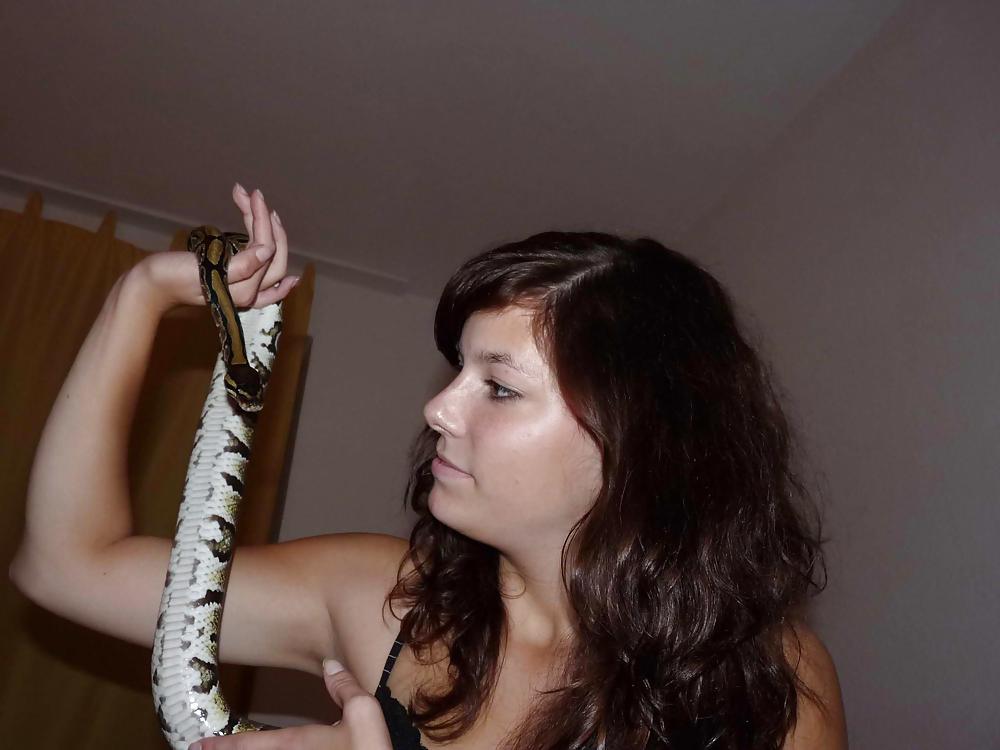 SNAKE BEAUTY #9869329