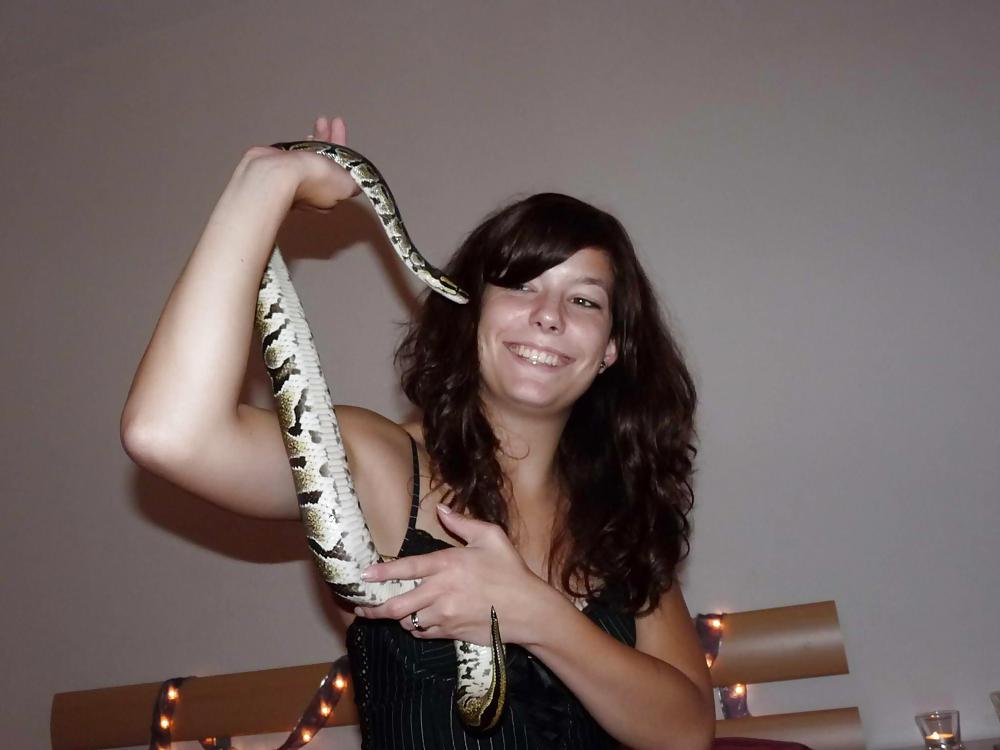 SNAKE BEAUTY #9869405