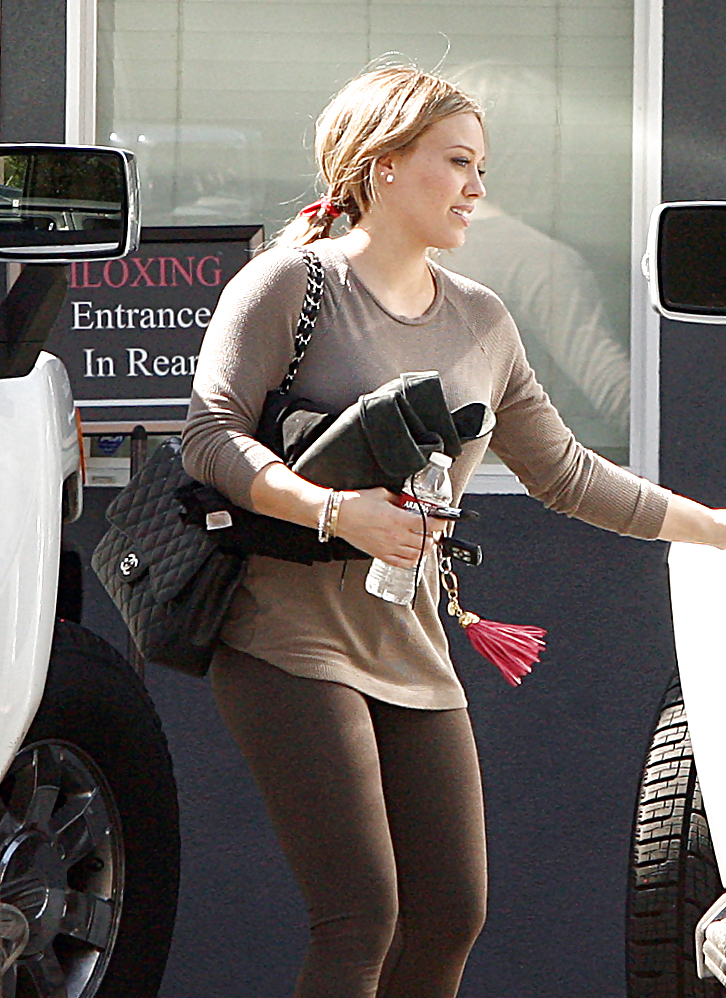 Hilary Duff - leaving a gym in Toluca Lake #5742908