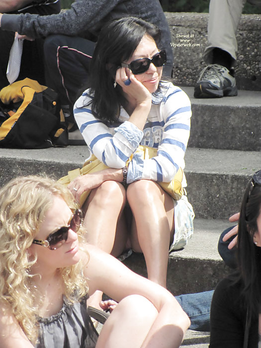 Amateur upskirt erotica 5 por twistedworlds
 #11250225