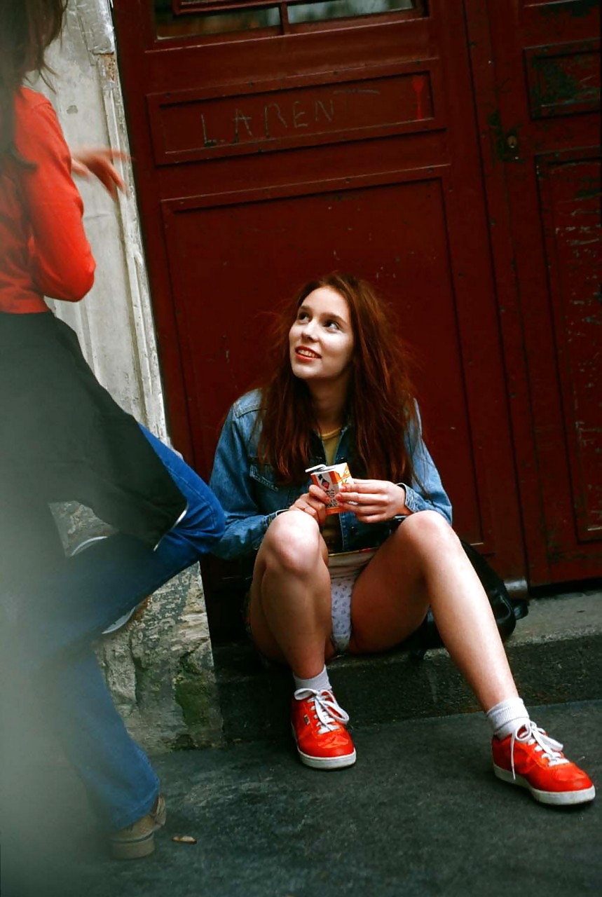 Amateur Upskirt Erotica 5 By twistedworlds #11250636