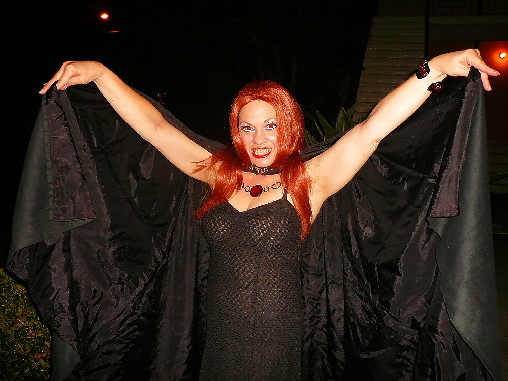 LOOK AT ME!Naked Halloween Vampire!!! #1776952