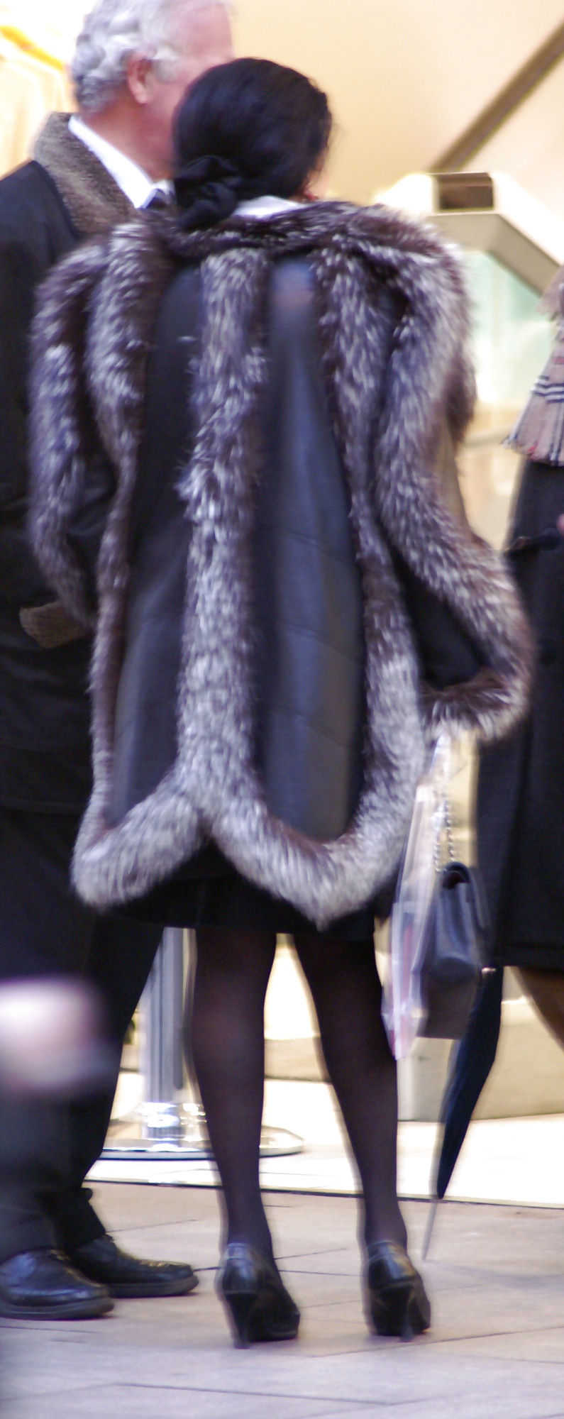 Street fur #20685124