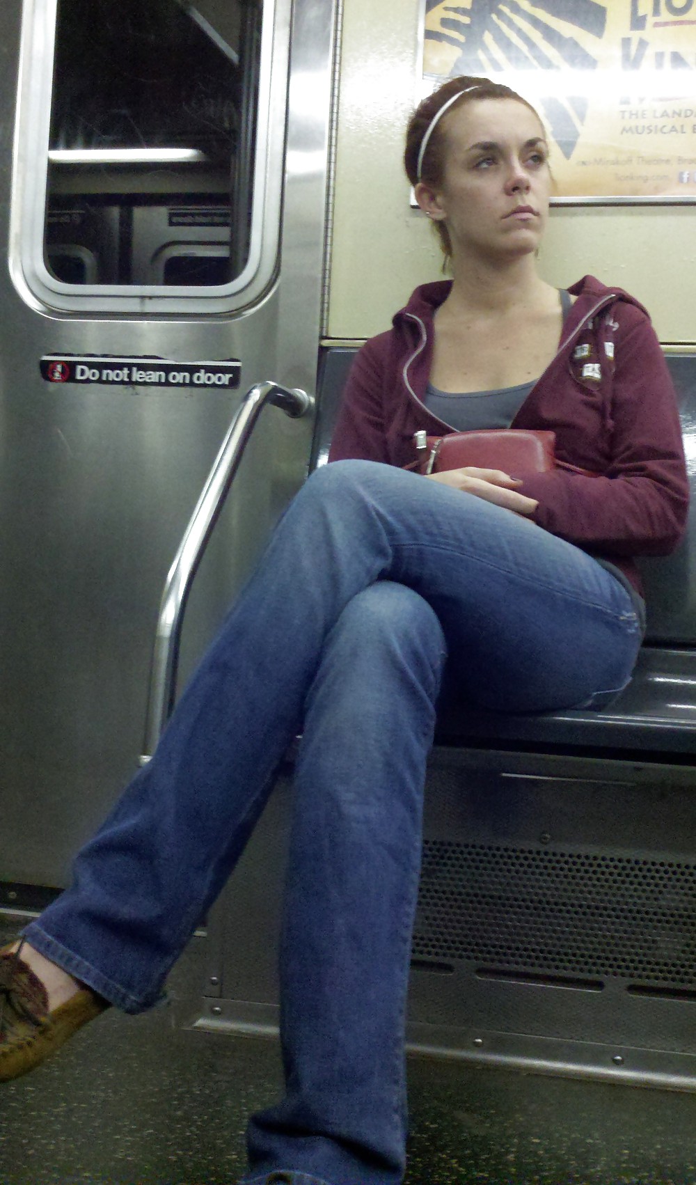 New York Subway Girls 86 #8454880