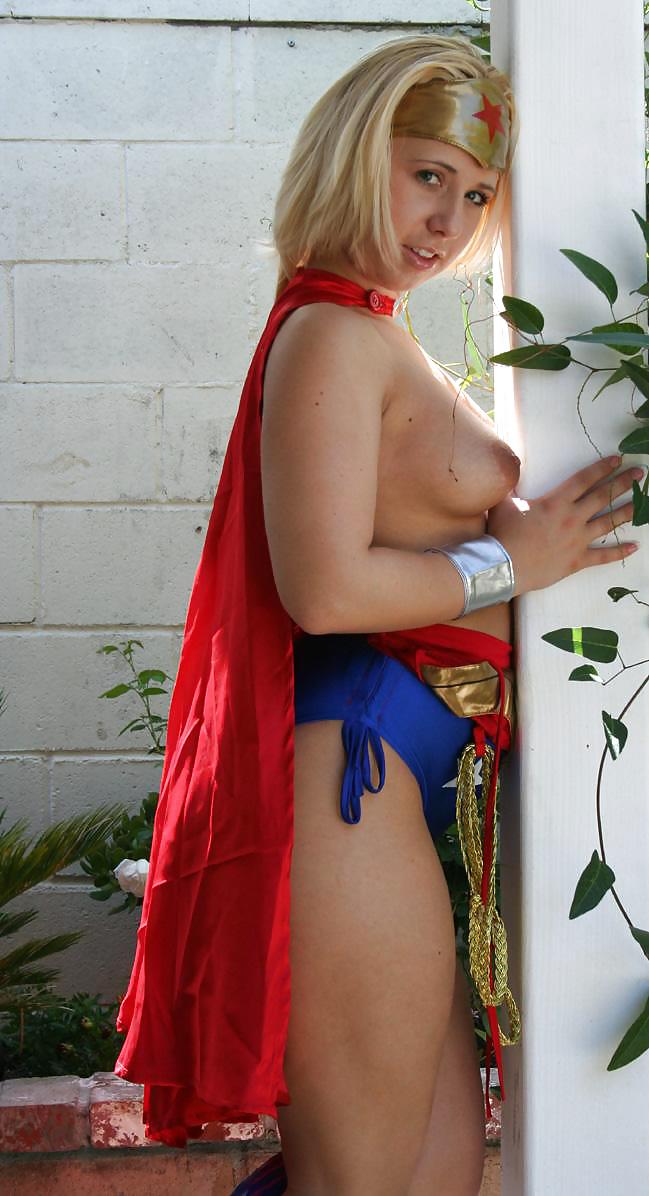 Wonder Woman Georgia Peach #6613642