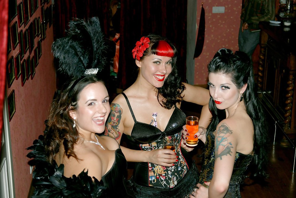 Fraulein zombina
 #16575574