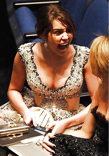 Miley Cyrus  enjoying jerking over Miley :) #16519103