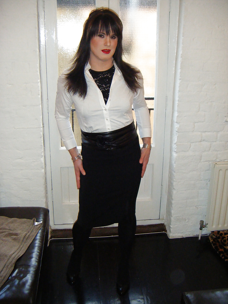 Algunas chicas magníficas con algo más
 #6221028