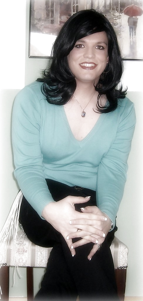 Algunas chicas magníficas con algo más
 #6221160