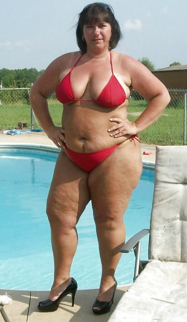 girls bikinis Fat wearing