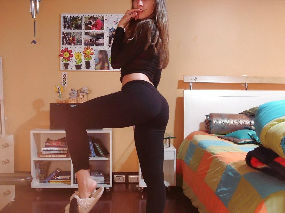 Brazilian Sexy ass teen #6080912