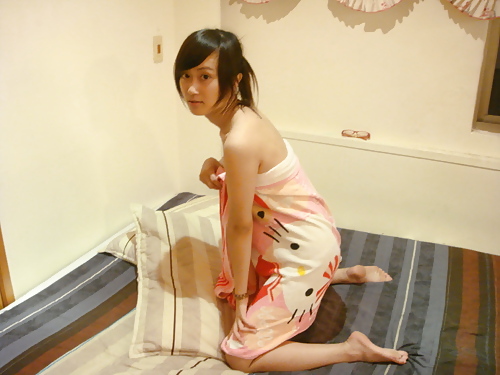 Sexy giovane moglie asiatica
 #12346251
