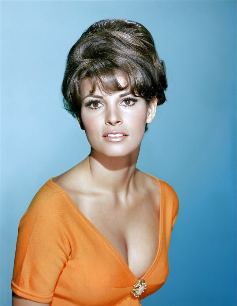 Raquel Welch #11757246