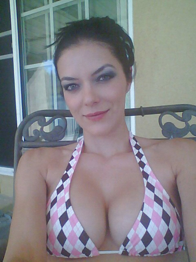 Celebrities Cleavage 01 #9409579