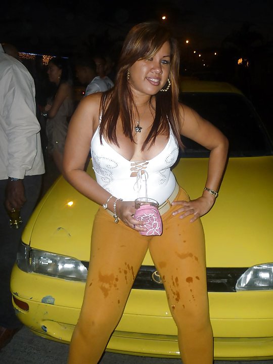 Mujer (amiguitas 30)
 #11815573